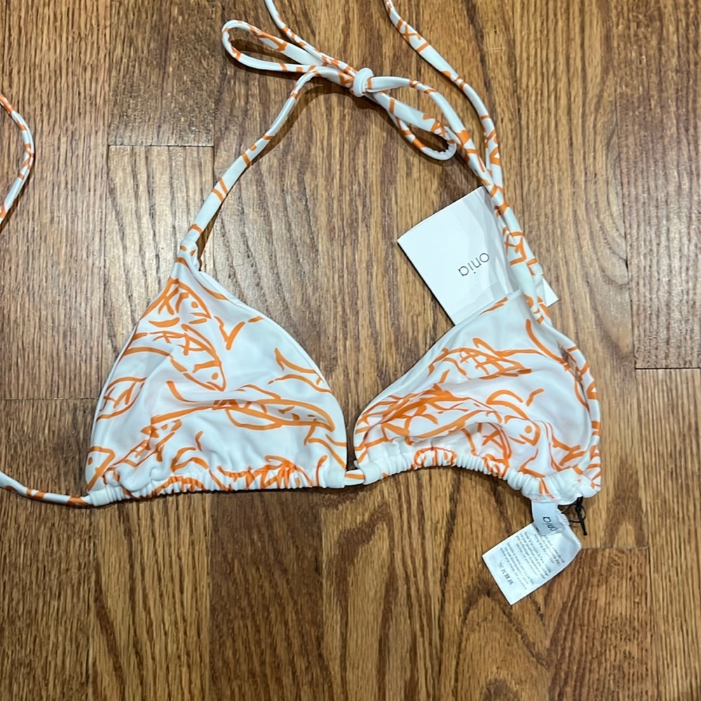 Bathing suit top